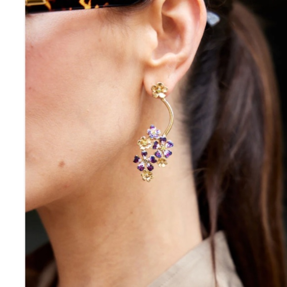 OSCAR DE LA RENTA • Flower Cluster Earrings Pink Enamel Gold Post drop - Picture 4 of 10